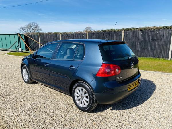 Volkswagen Golf 1.6 FSI Match Hatchback 5dr Petrol Automatic (182 g/km, 113 bhp)