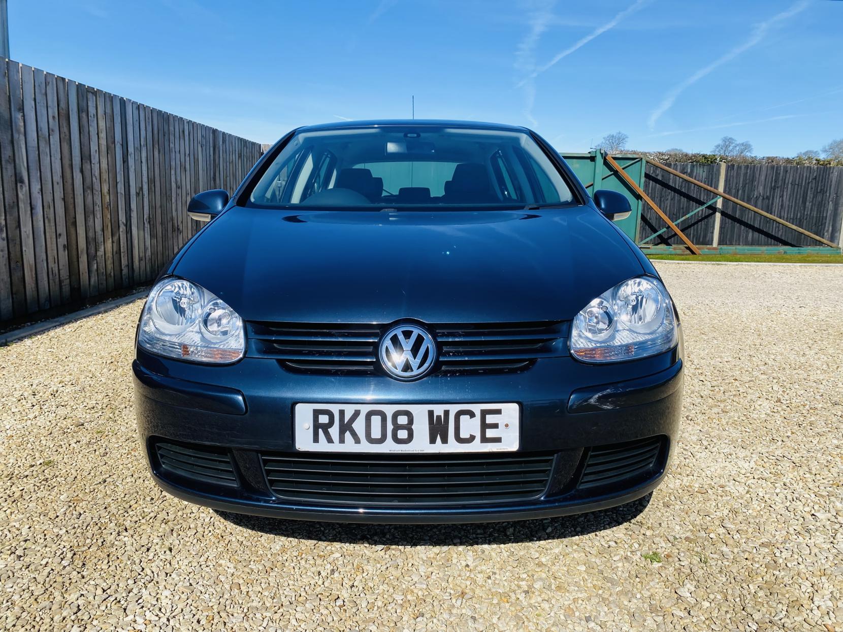 Volkswagen Golf 1.6 FSI Match Hatchback 5dr Petrol Automatic (182 g/km, 113 bhp)