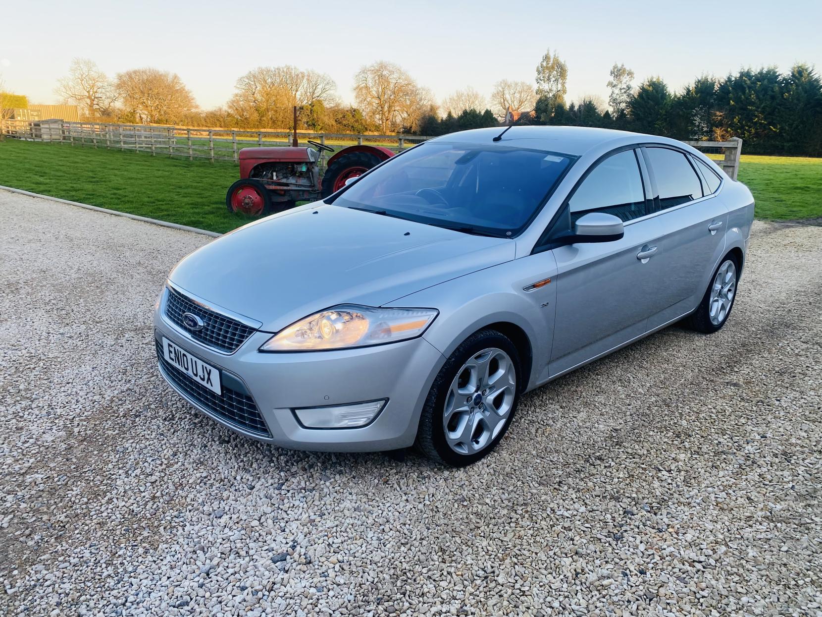 Ford Mondeo 2.0 EcoBoost Titanium X Hatchback 5dr Petrol Powershift (179 g/km, 200 bhp)