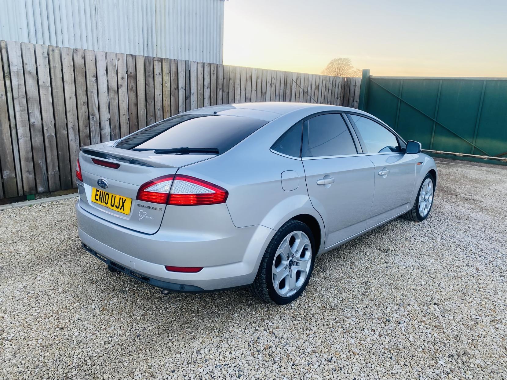Ford Mondeo 2.0 EcoBoost Titanium X Hatchback 5dr Petrol Powershift (179 g/km, 200 bhp)