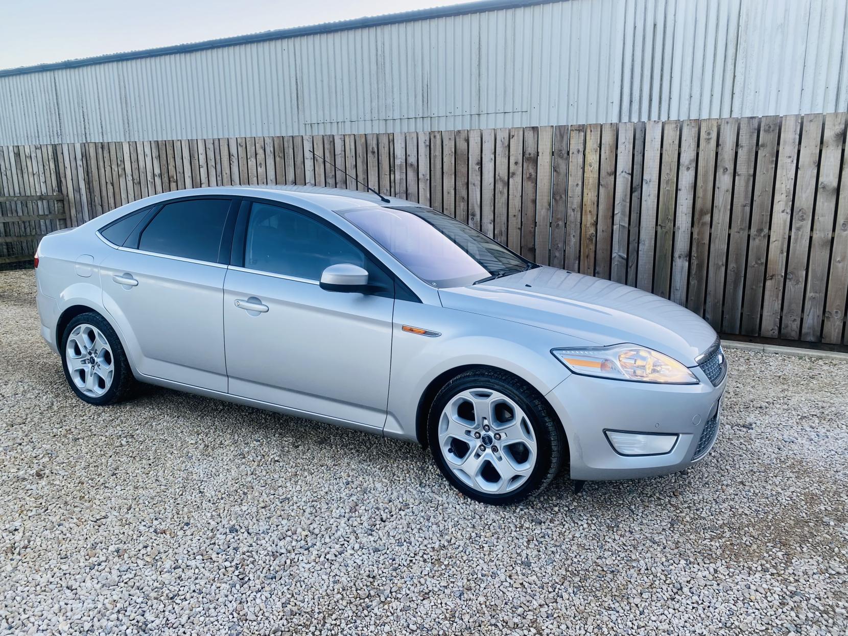 Ford Mondeo 2.0 EcoBoost Titanium X Hatchback 5dr Petrol Powershift (179 g/km, 200 bhp)
