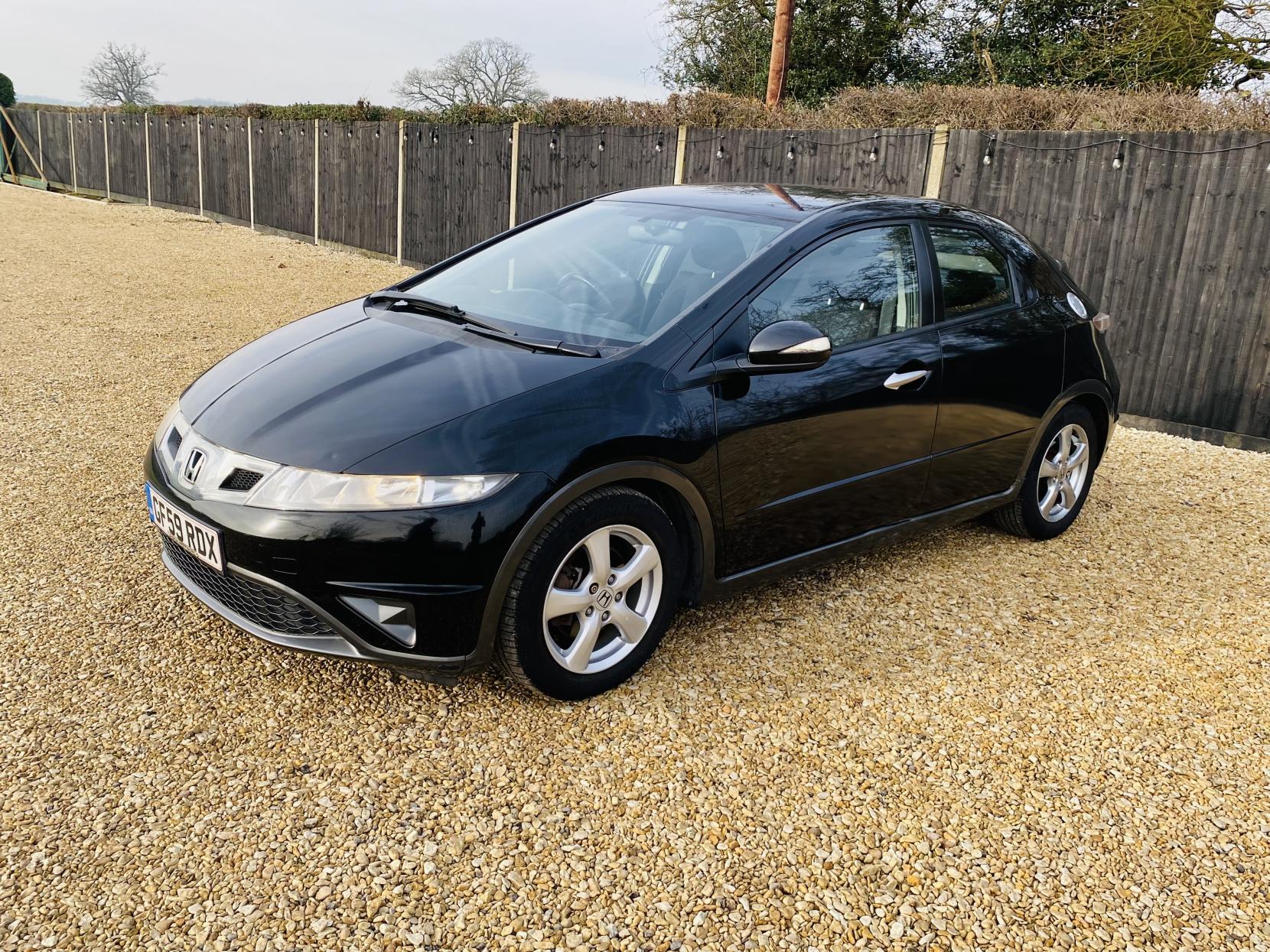 Honda Civic 1.8 i-VTEC SE Hatchback 5dr Petrol Manual (152 g/km, 138 bhp)