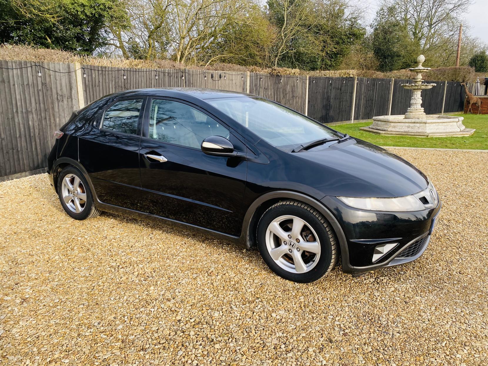 Honda Civic 1.8 i-VTEC SE Hatchback 5dr Petrol Manual (152 g/km, 138 bhp)