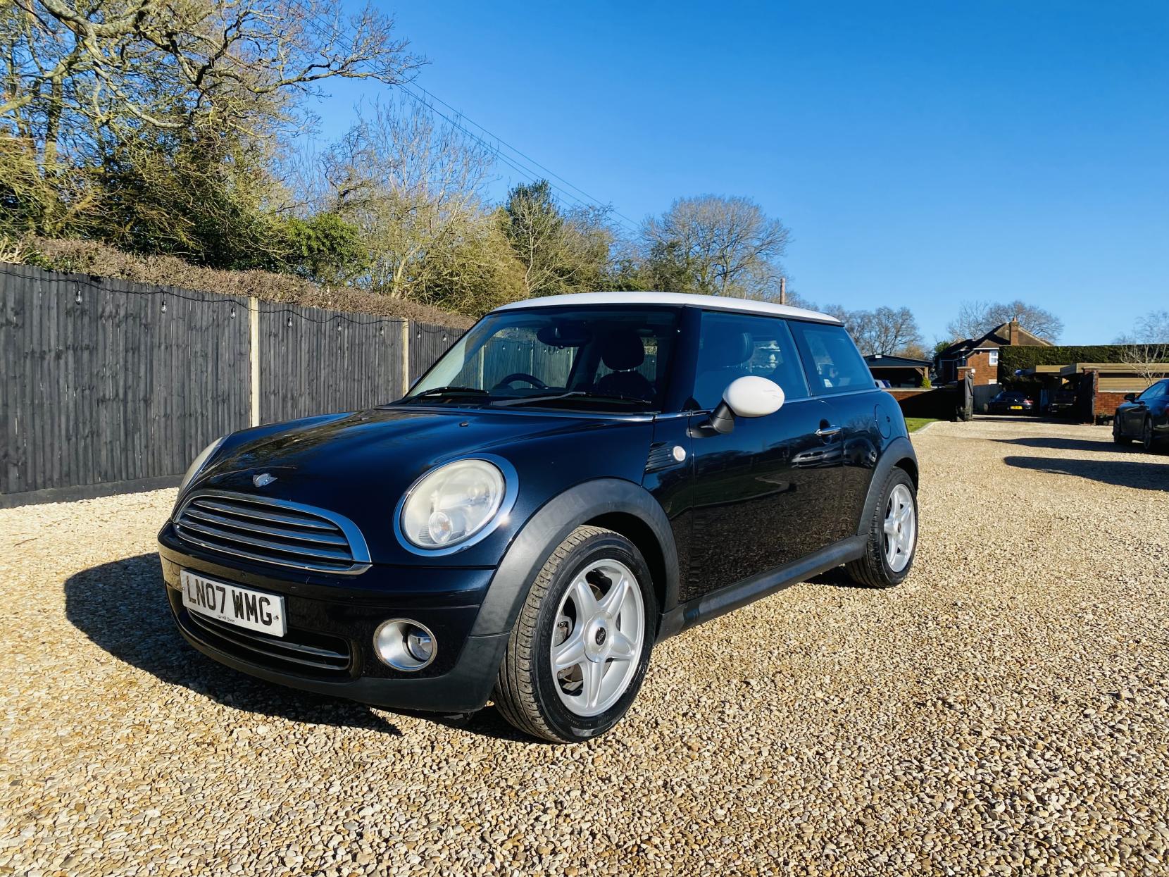 MINI Hatch 1.6 Cooper Hatchback 3dr Petrol Manual Euro 4 (120 ps)