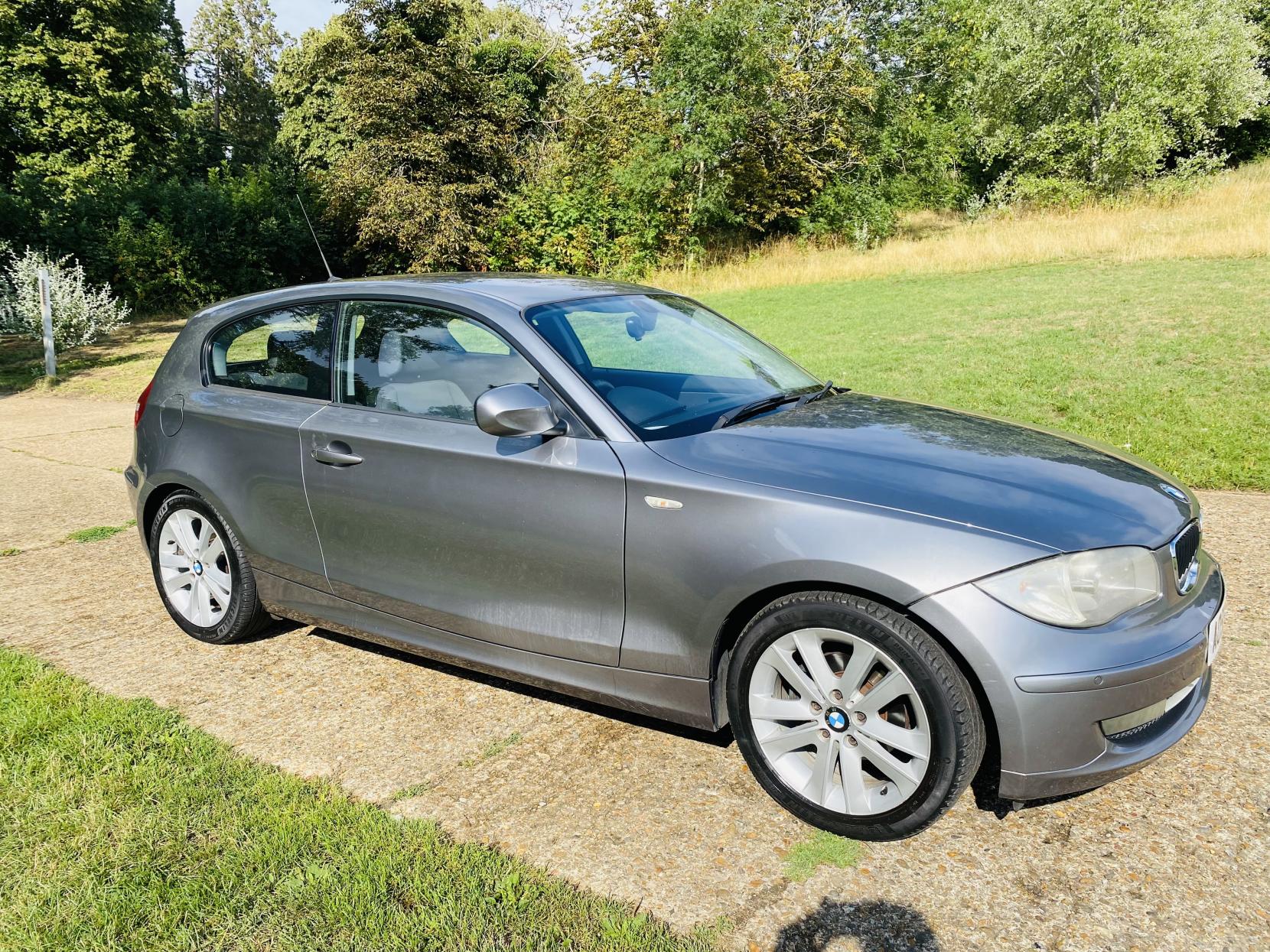 BMW 1 Series 2.0 116i Sport Hatchback 3dr Petrol Manual Euro 5 (122 ps)