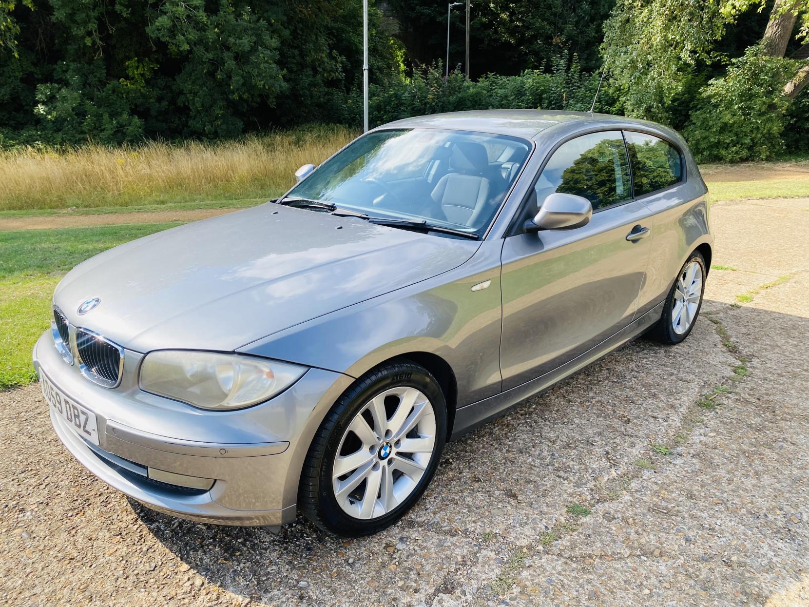 BMW 1 Series 2.0 116i Sport Hatchback 3dr Petrol Manual Euro 5 (122 ps)
