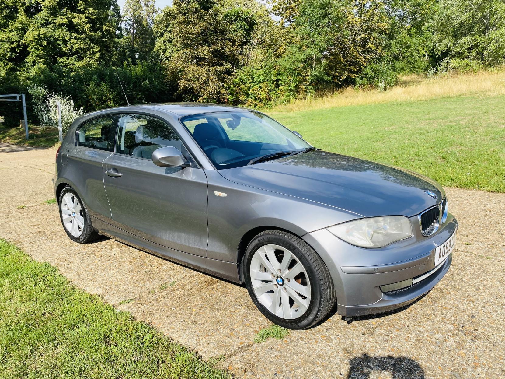BMW 1 Series 2.0 116i Sport Hatchback 3dr Petrol Manual Euro 5 (122 ps)