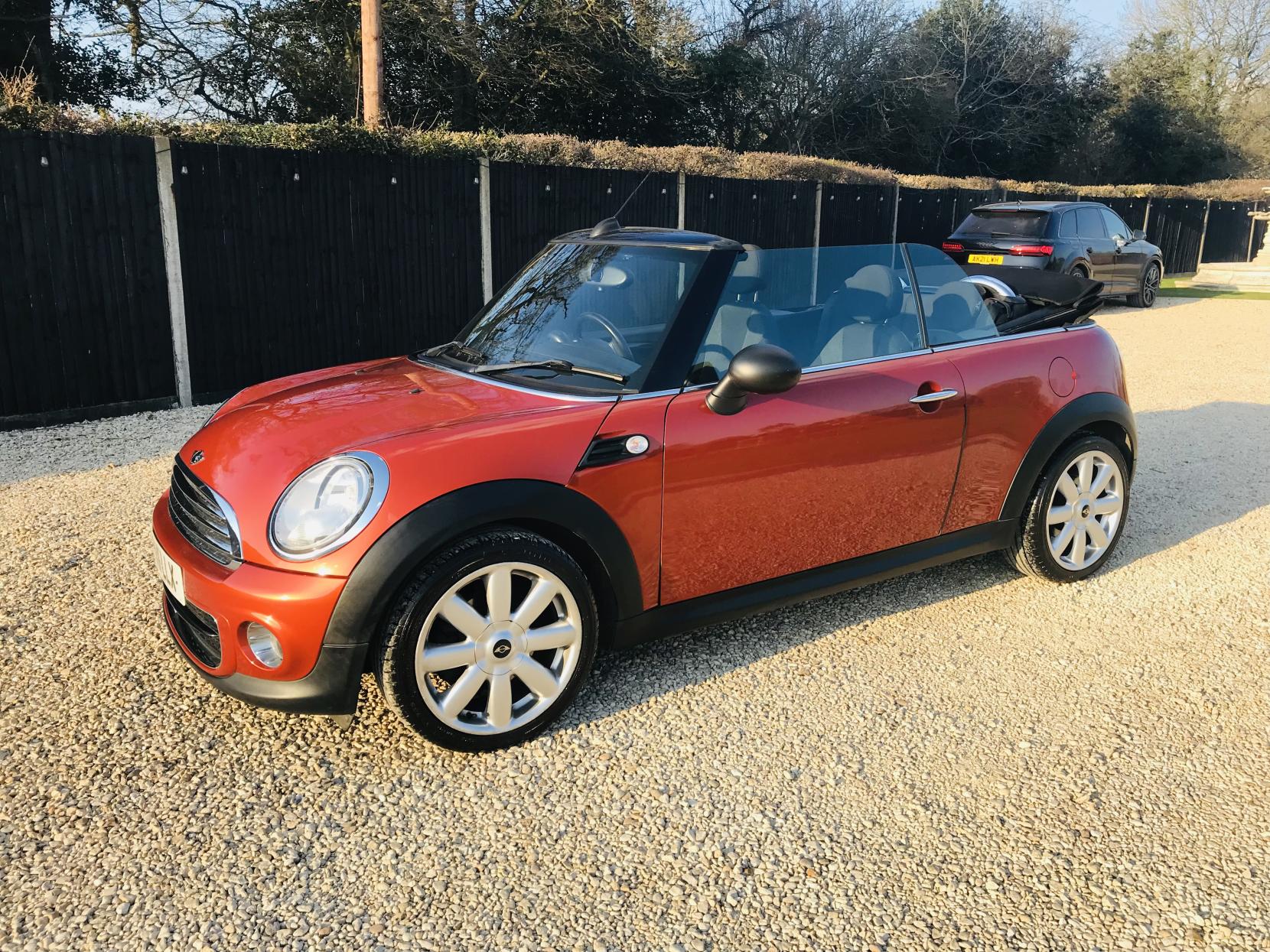 MINI Convertible 1.6 One Convertible 2dr Petrol Manual Euro 5 (98 ps)