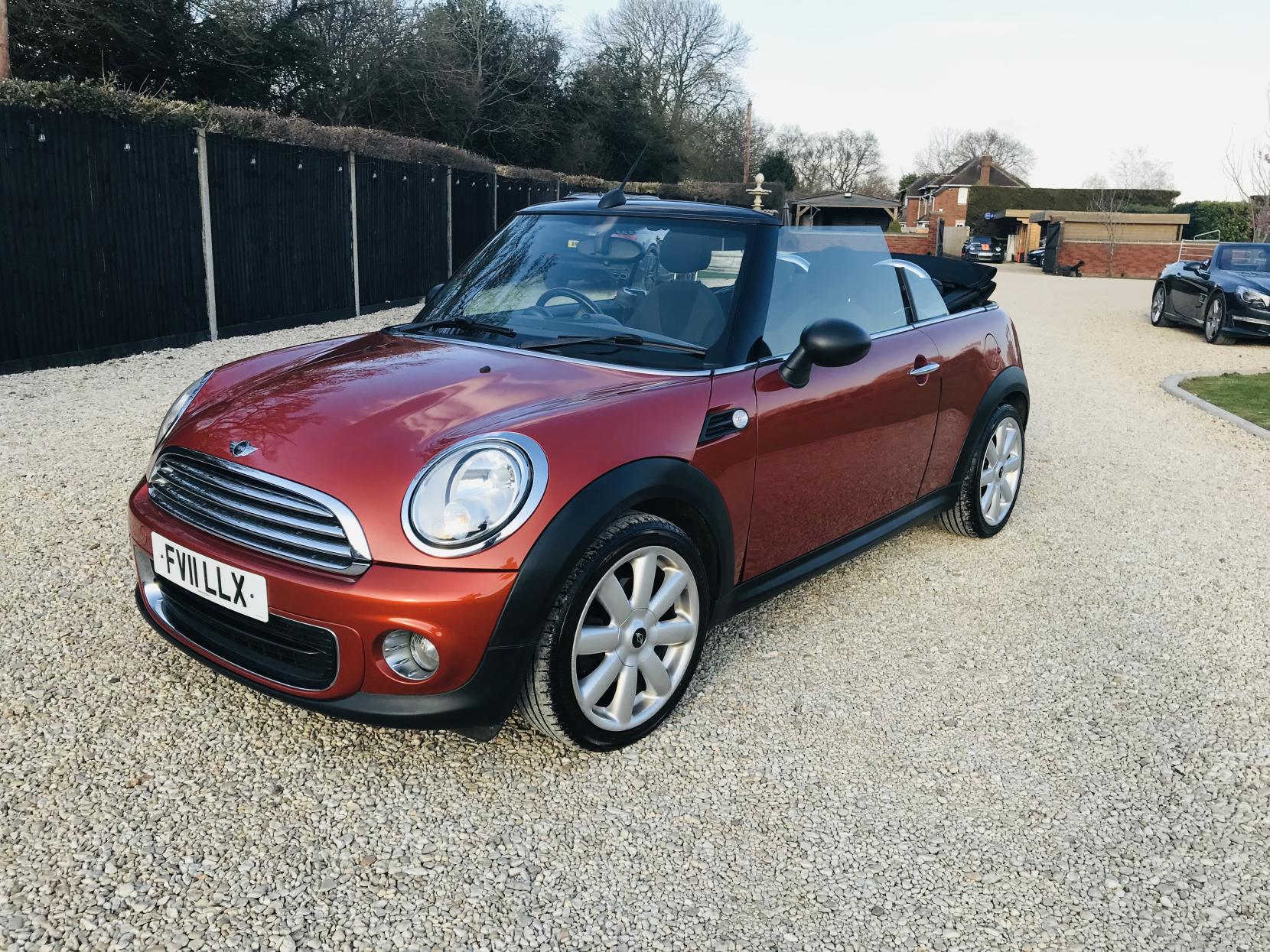 MINI Convertible 1.6 One Convertible 2dr Petrol Manual Euro 5 (98 ps)
