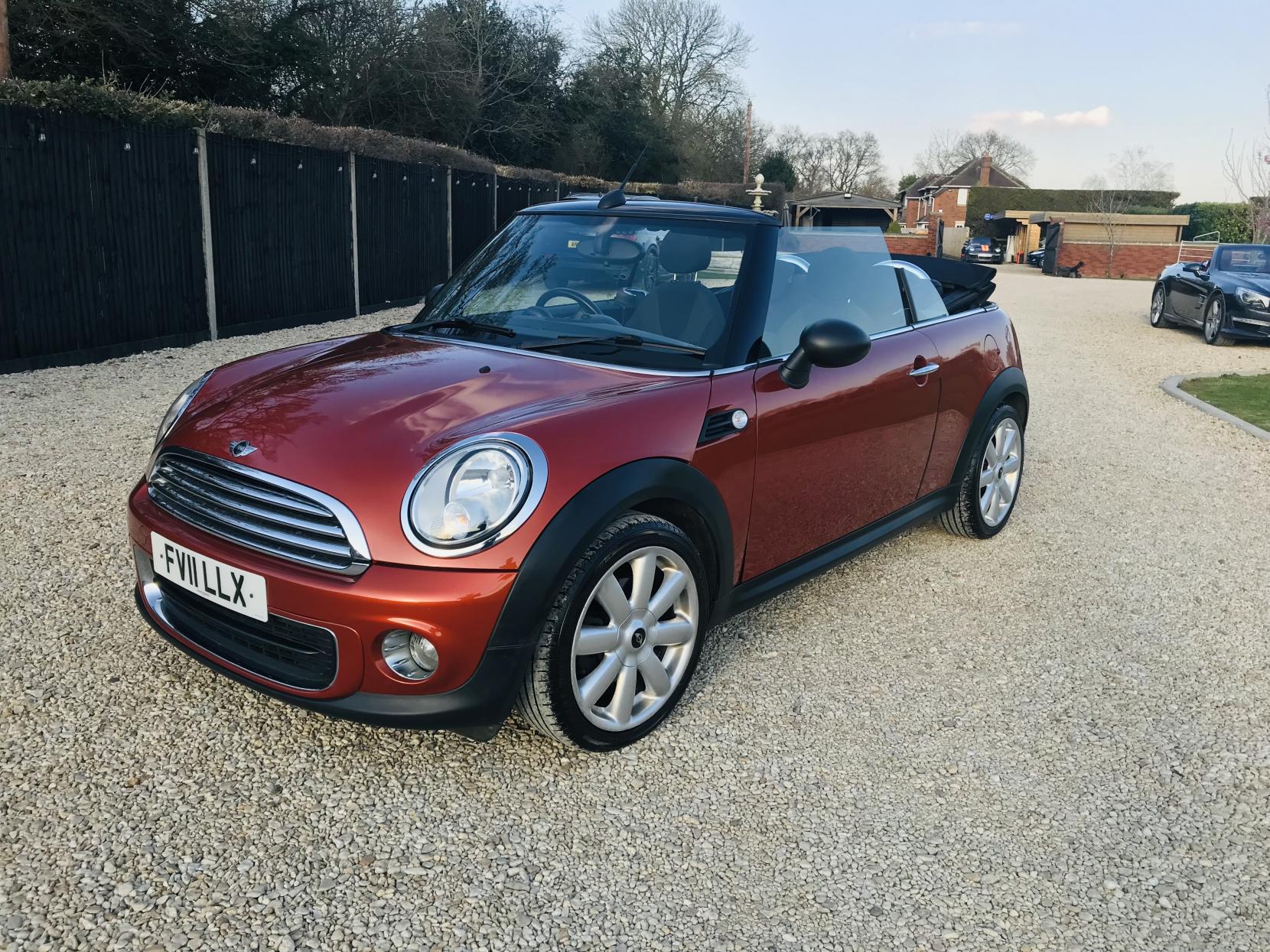 MINI Convertible 1.6 One Convertible 2dr Petrol Manual Euro 5 (98 ps)