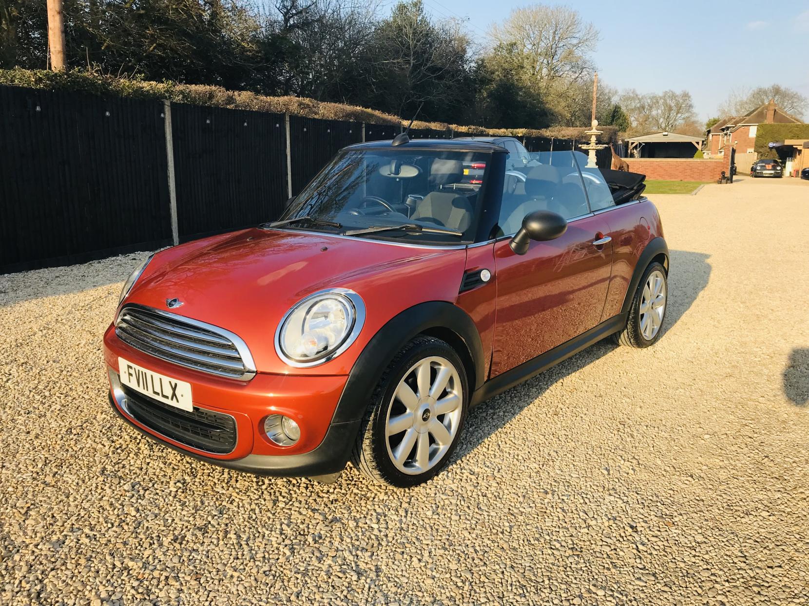 MINI Convertible 1.6 One Convertible 2dr Petrol Manual Euro 5 (98 ps)