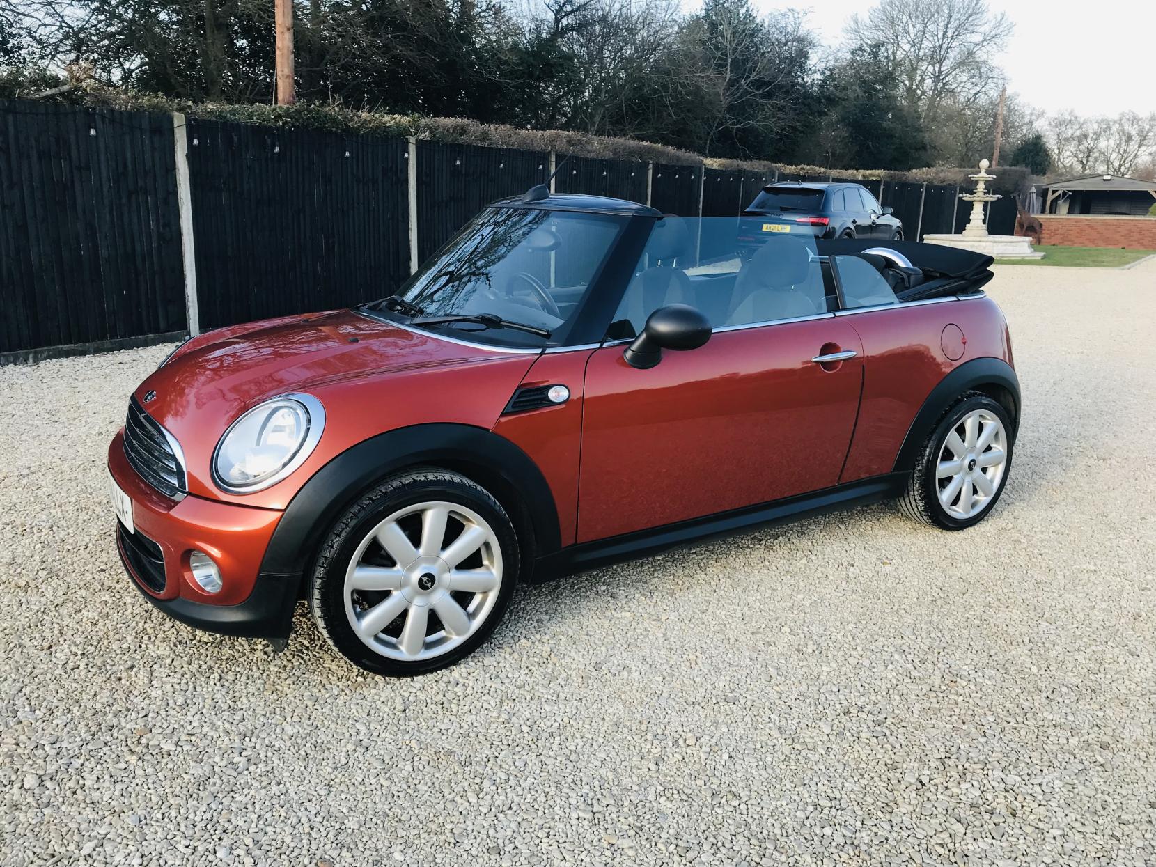 MINI Convertible 1.6 One Convertible 2dr Petrol Manual Euro 5 (98 ps)