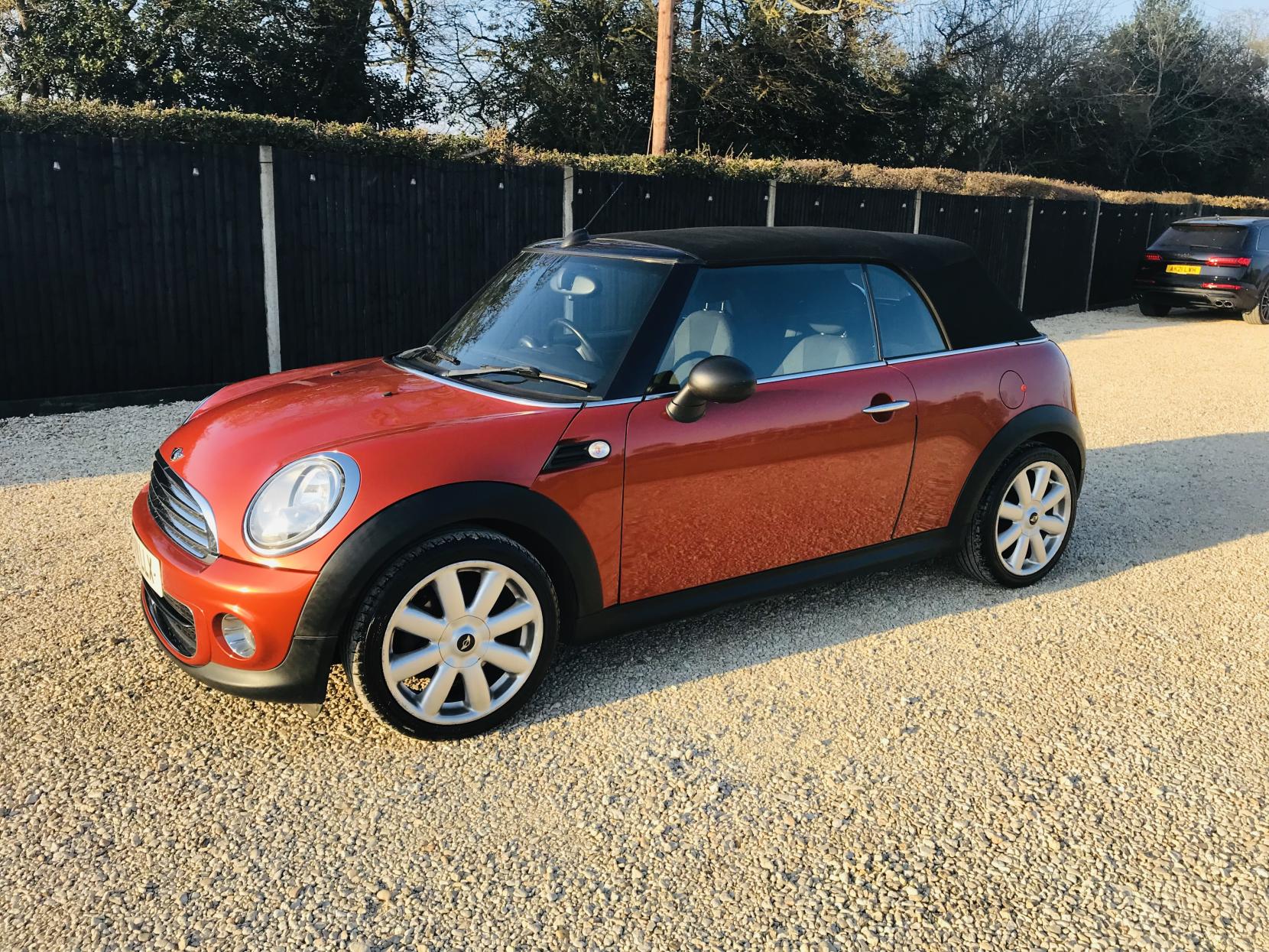 MINI Convertible 1.6 One Convertible 2dr Petrol Manual Euro 5 (98 ps)