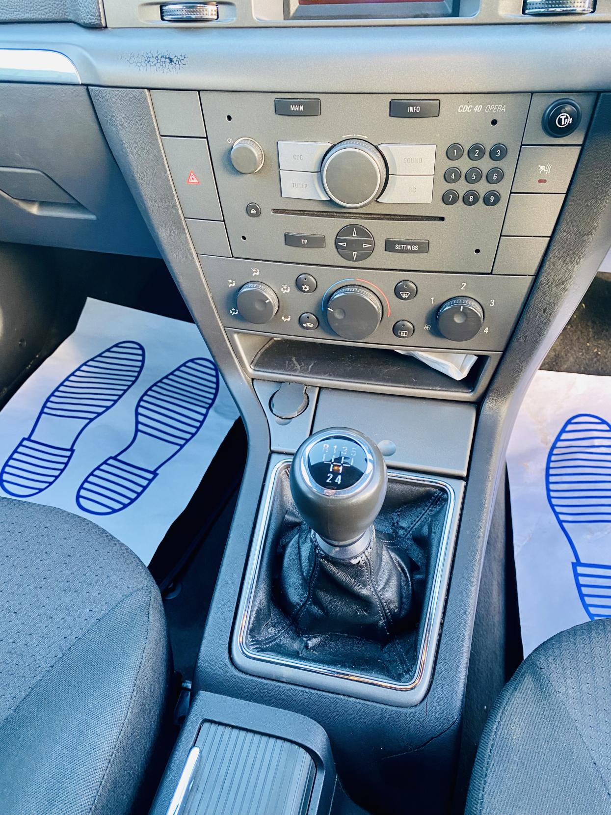 Vauxhall Vectra 1.8 VVT Exclusiv Hatchback 5dr Petrol Manual (173 g/km, 138 bhp)