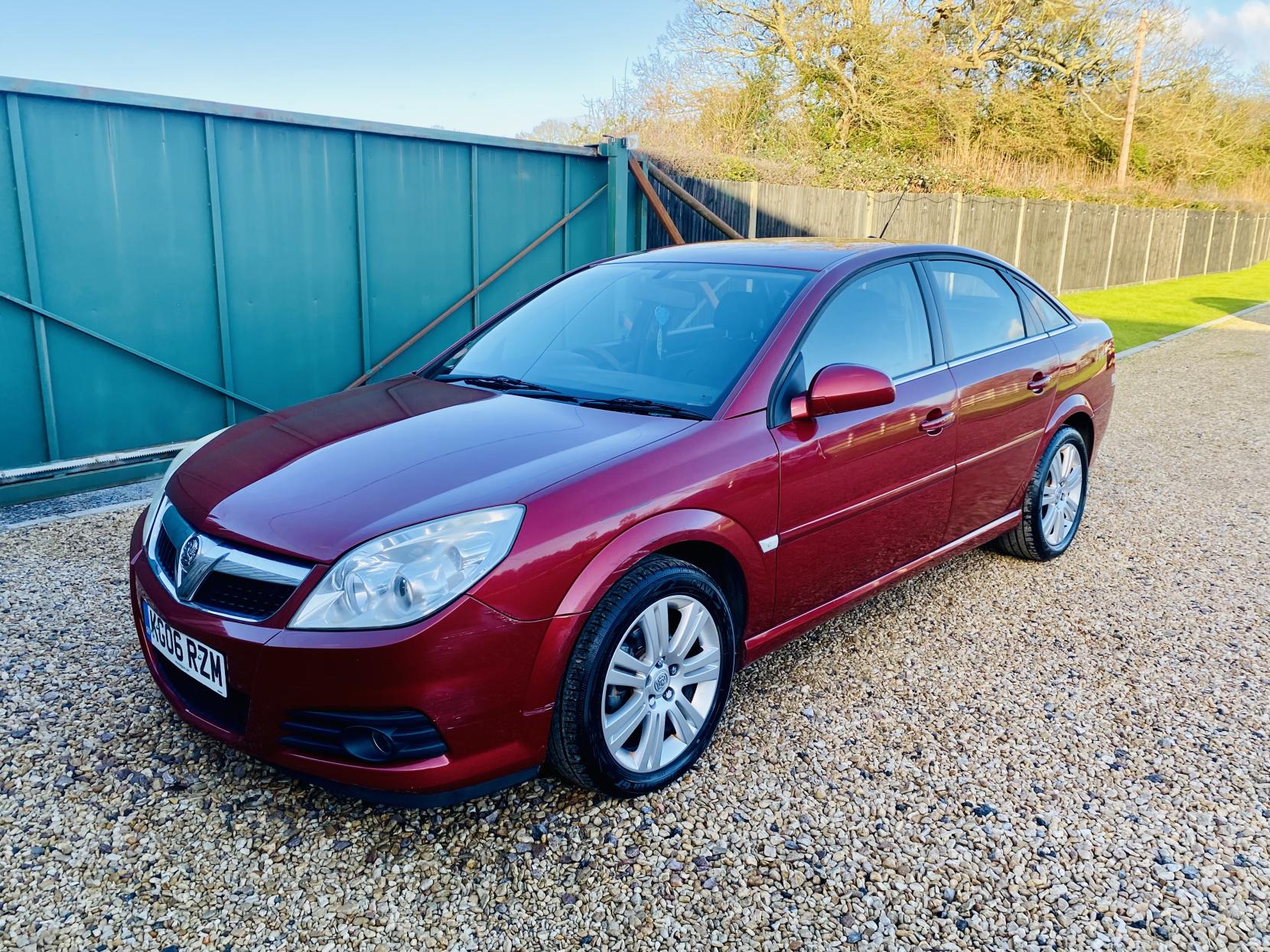 Vauxhall Vectra 1.8 VVT Exclusiv Hatchback 5dr Petrol Manual (173 g/km, 138 bhp)