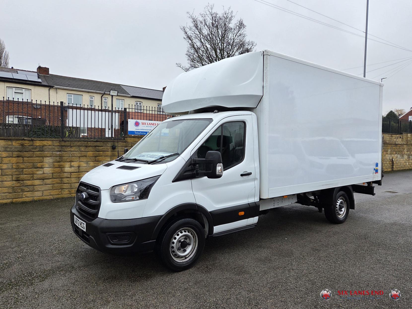 Ford Transit 2.0 350 EcoBlue Leader Luton 3dr Diesel Manual FWD L4 Euro 6 (s/s) (130 ps)