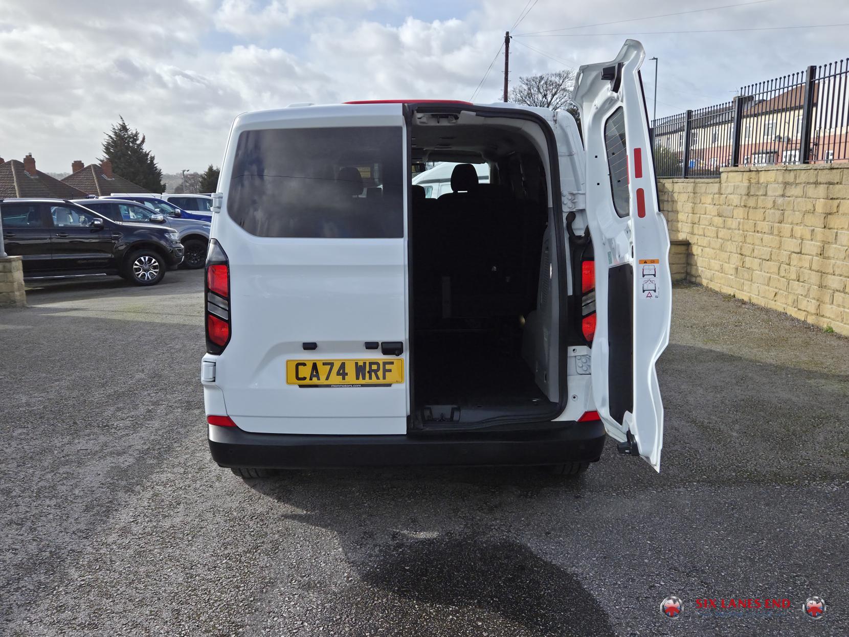 Ford Transit Custom 2.0 320 EcoBlue Trend Kombi Double Cab 5dr Diesel Manual L2 Euro 6 (s/s) (136 ps)