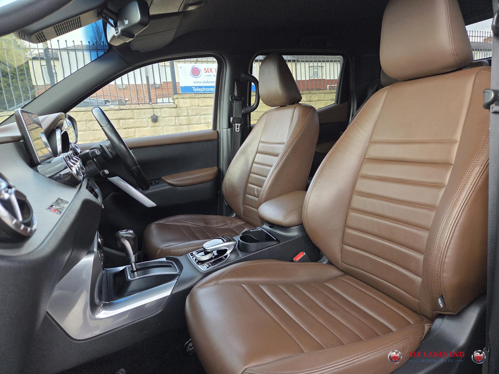 Mercedes-Benz X Class 3.0 CDI V6 Power Pickup Double Cab 4dr Diesel G-Tronic+ 4MATIC Euro 6 (258 ps)