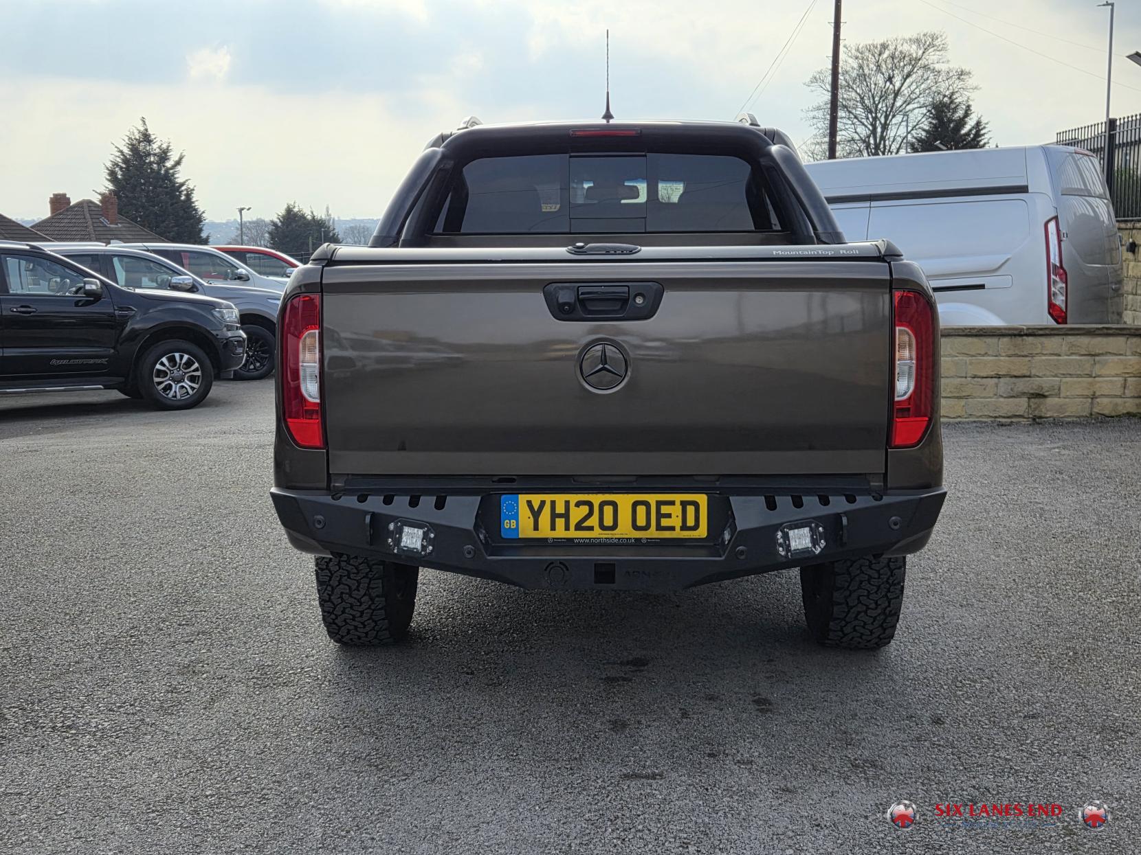 Mercedes-Benz X Class 3.0 CDI V6 Power Pickup Double Cab 4dr Diesel G-Tronic+ 4MATIC Euro 6 (258 ps)