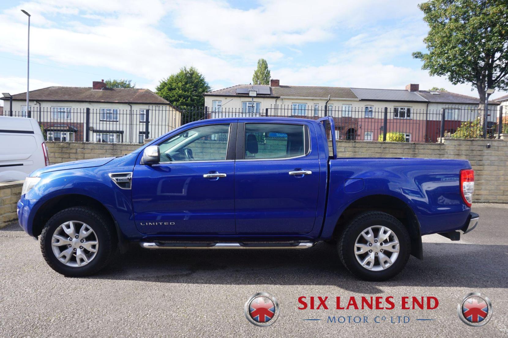 Ford Ranger 3.2 TDCi Limited 1 Pickup Double Cab 4dr Diesel Manual 4WD Euro 5 (200 ps)