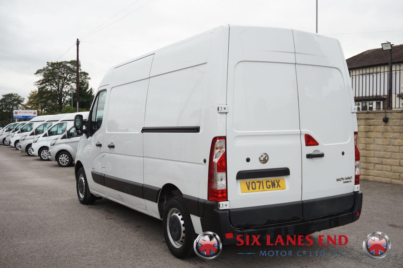 Vauxhall Movano 2.3 CDTi 3500 BiTurbo Edition Panel Van 5dr Diesel Manual FWD L2 H2 Euro 6 (135 ps)
