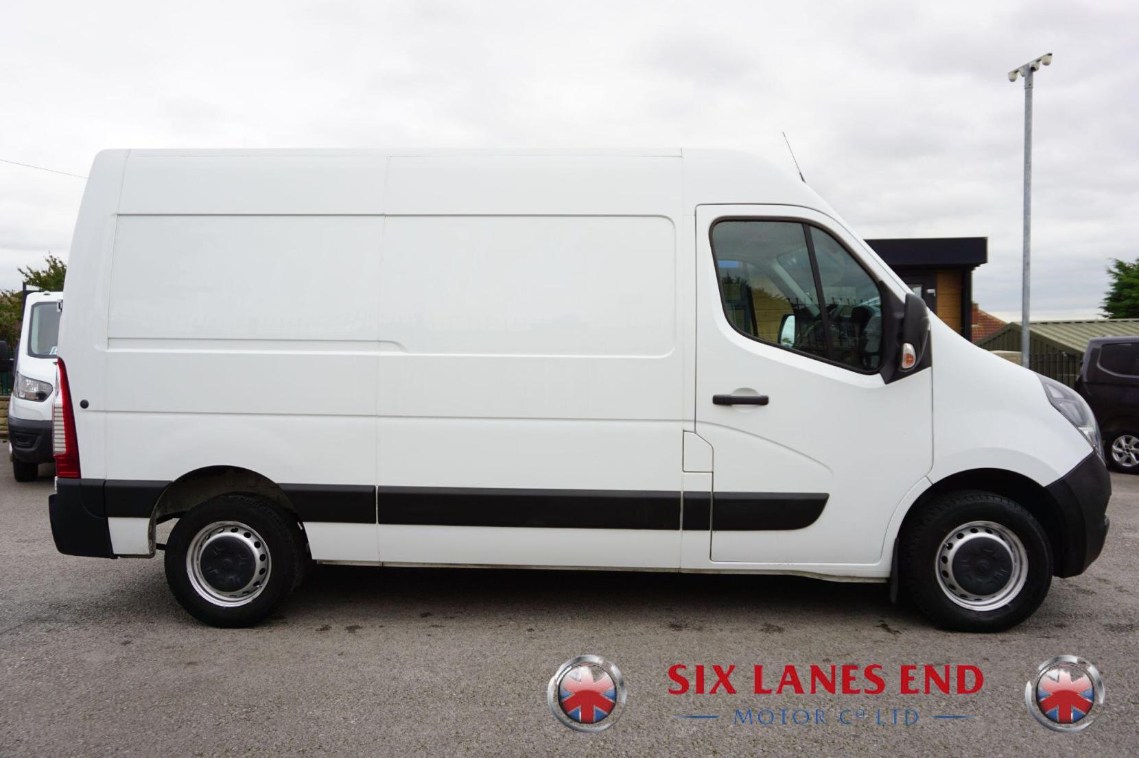 Vauxhall Movano 2.3 CDTi 3500 BiTurbo Edition Panel Van 5dr Diesel Manual FWD L2 H2 Euro 6 (135 ps)