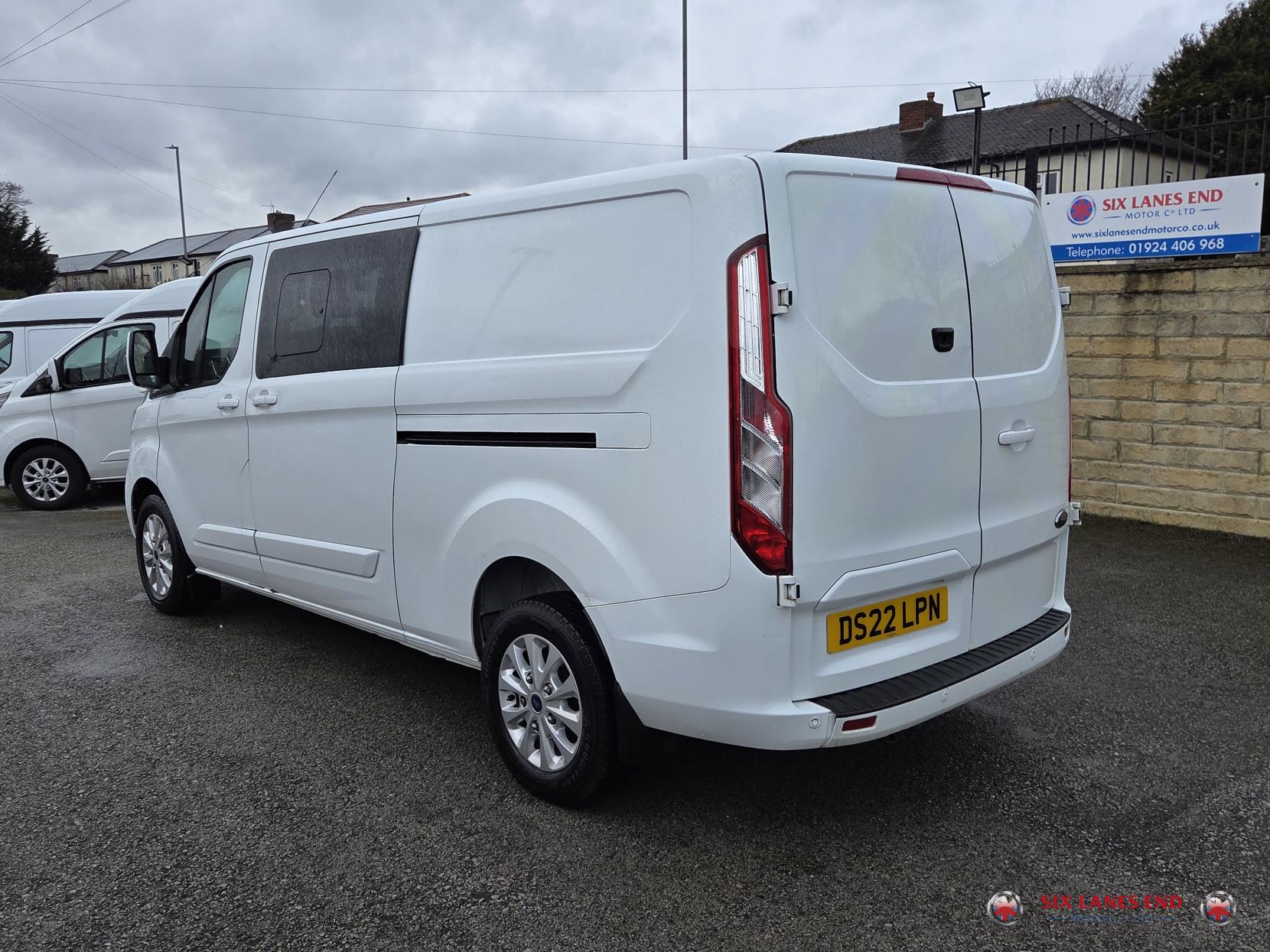 Ford Transit Custom 2.0 320 EcoBlue Limited Crew Van Double Cab 5dr Diesel Manual L2 H1 Euro 6 (s/s) (6 Seat) (130 ps)