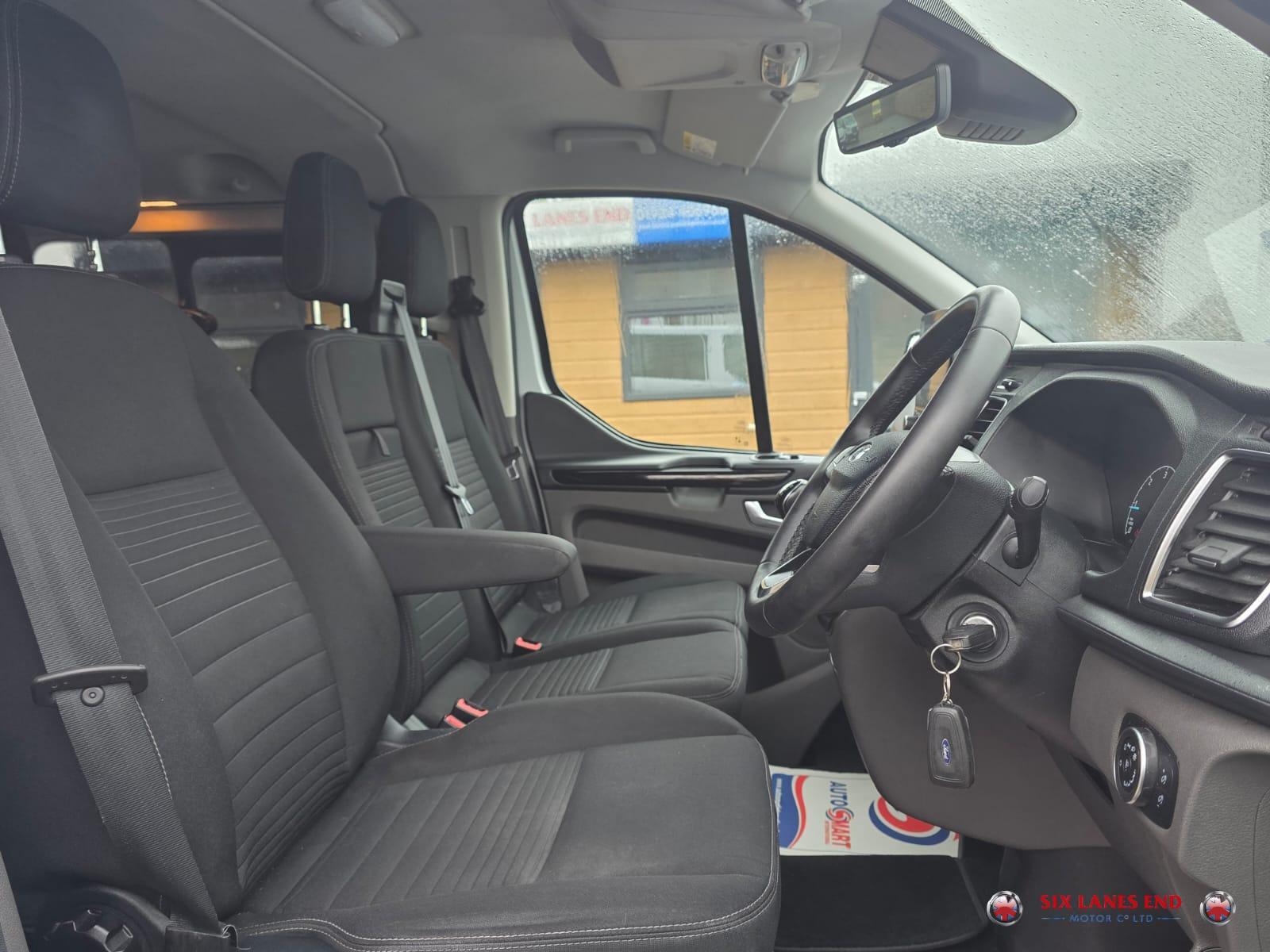 Ford Transit Custom 2.0 320 EcoBlue Limited Crew Van Double Cab 5dr Diesel Manual L2 H1 Euro 6 (s/s) (6 Seat) (130 ps)