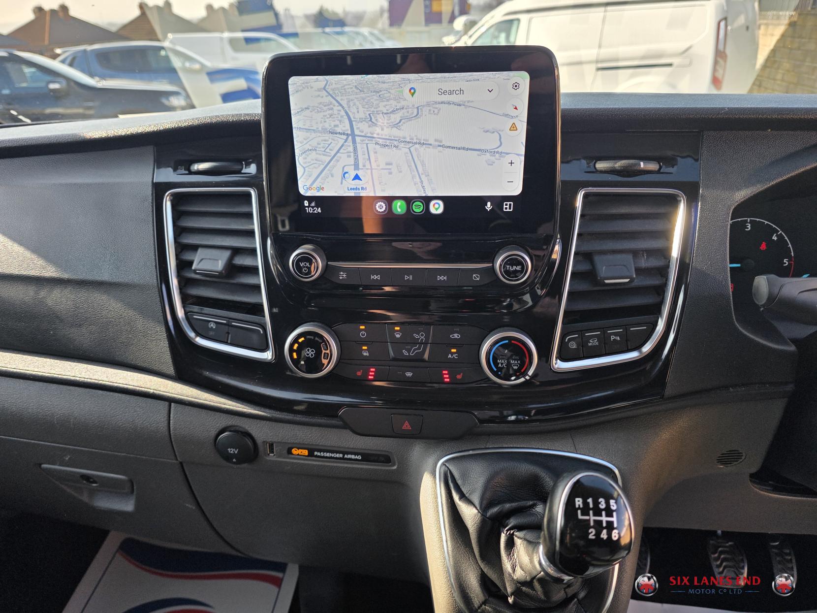 Ford Transit Custom 2.0 320 EcoBlue Limited Crew Van Double Cab 5dr Diesel Manual L2 H1 Euro 6 (s/s) (6 Seat) (130 ps)