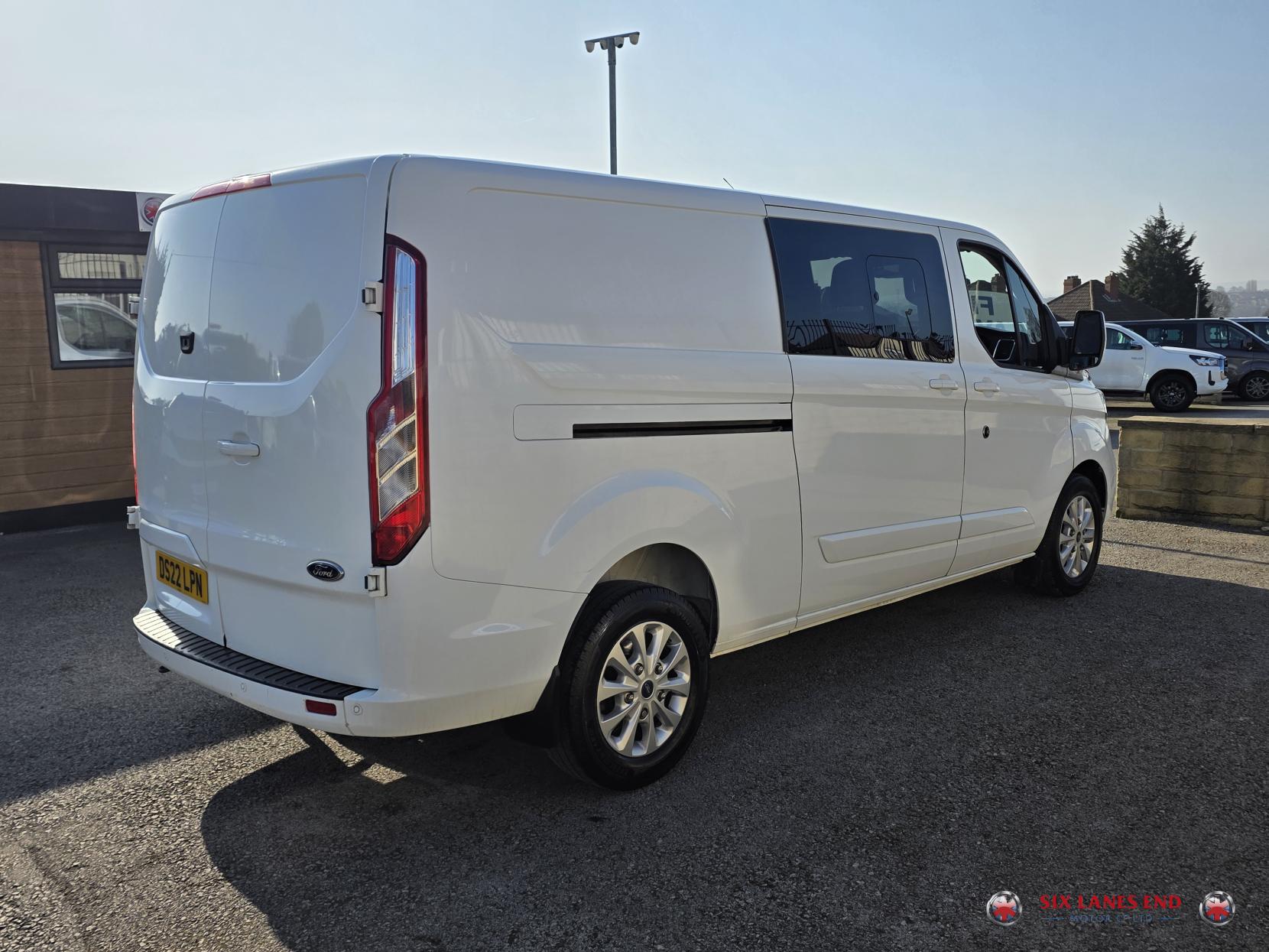Ford Transit Custom 2.0 320 EcoBlue Limited Crew Van Double Cab 5dr Diesel Manual L2 H1 Euro 6 (s/s) (6 Seat) (130 ps)