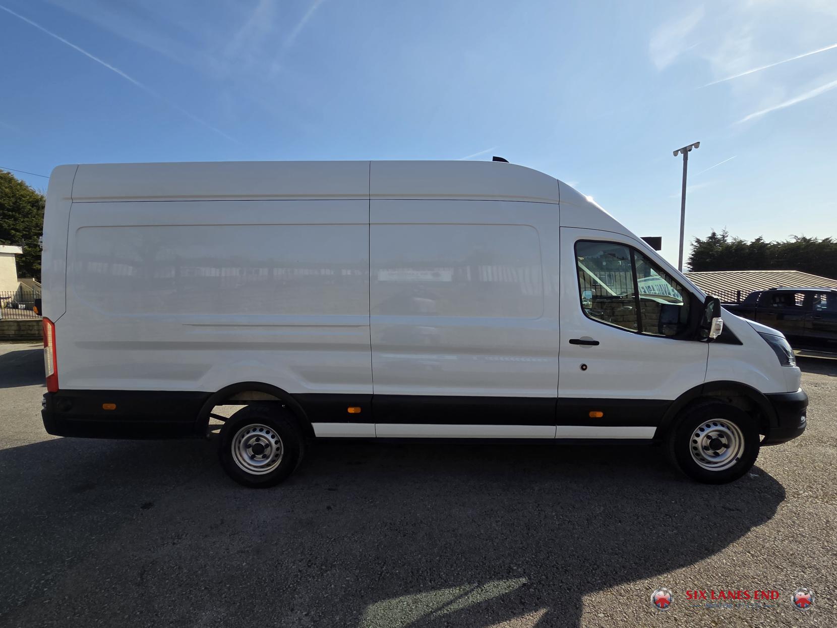 Ford Transit 2.0 350 EcoBlue Leader Panel Van 5dr Diesel Manual RWD L4 H3 Euro 6 (s/s) (130 ps)