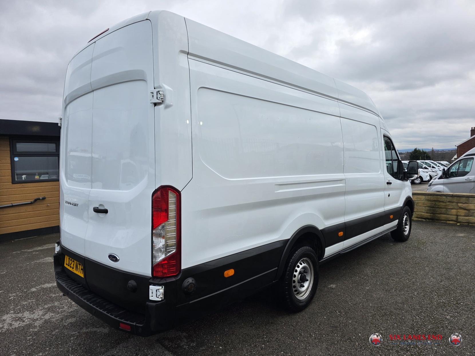 Ford Transit 2.0 350 EcoBlue Leader Panel Van 5dr Diesel Manual RWD L4 H3 Euro 6 (s/s) (130 ps)