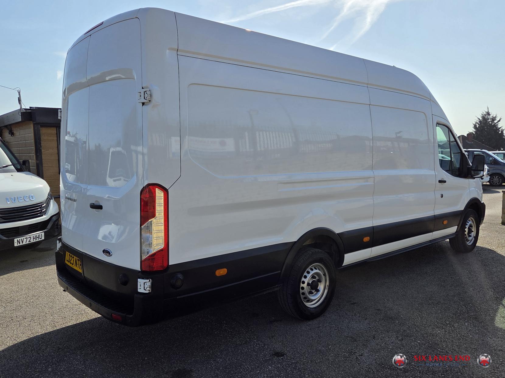 Ford Transit 2.0 350 EcoBlue Leader Panel Van 5dr Diesel Manual RWD L4 H3 Euro 6 (s/s) (130 ps)