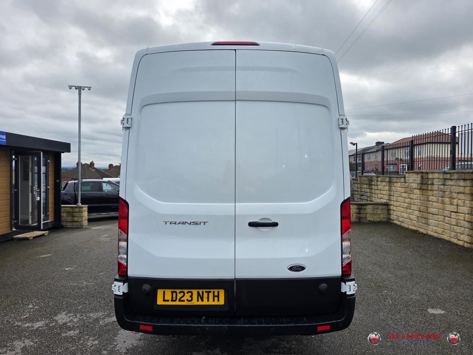 Ford Transit 2.0 350 EcoBlue Leader Panel Van 5dr Diesel Manual RWD L4 H3 Euro 6 (s/s) (130 ps)