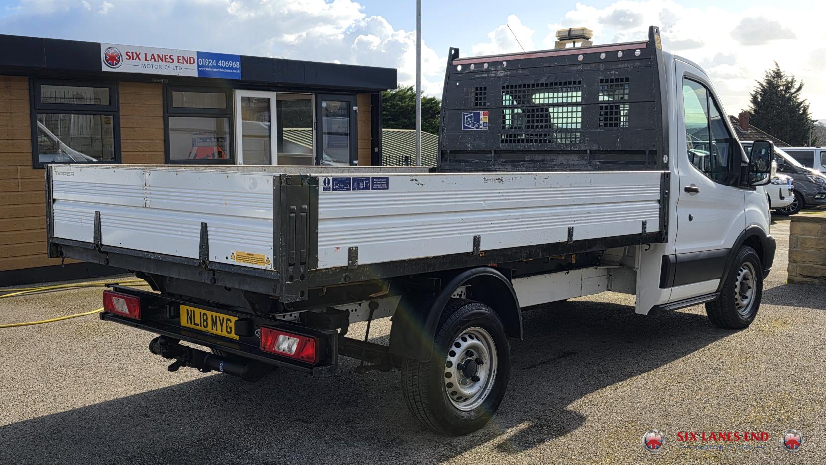 Ford Transit 2.0 350 EcoBlue 1-Way Double Tipper Double Cab 4dr Diesel Manual FWD L3 Euro 6 (1-Way, 1-Stop) (130 ps)