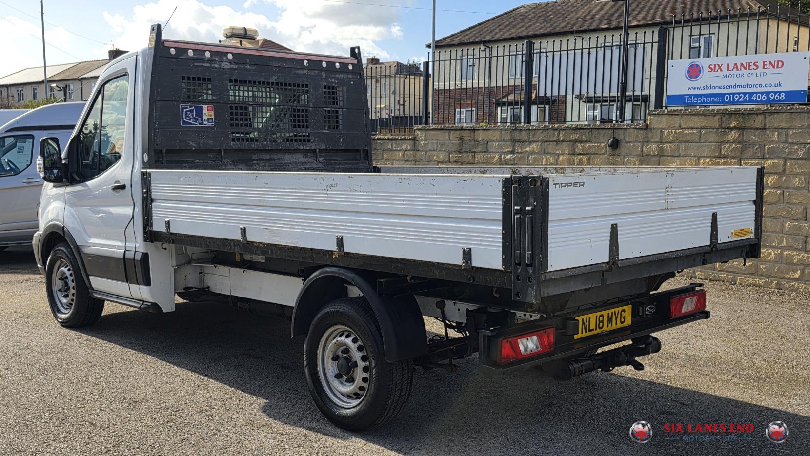 Ford Transit 2.0 350 EcoBlue 1-Way Double Tipper Double Cab 4dr Diesel Manual FWD L3 Euro 6 (1-Way, 1-Stop) (130 ps)