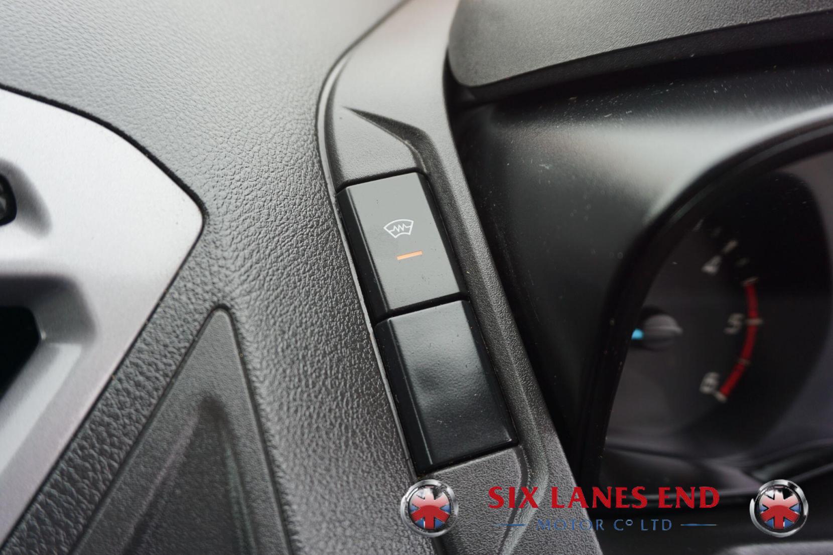 Ford Transit Custom 2.0 TDCi 290 Trend Panel Van 5dr Diesel Manual L1 H1 (163 g/km, 128 bhp)