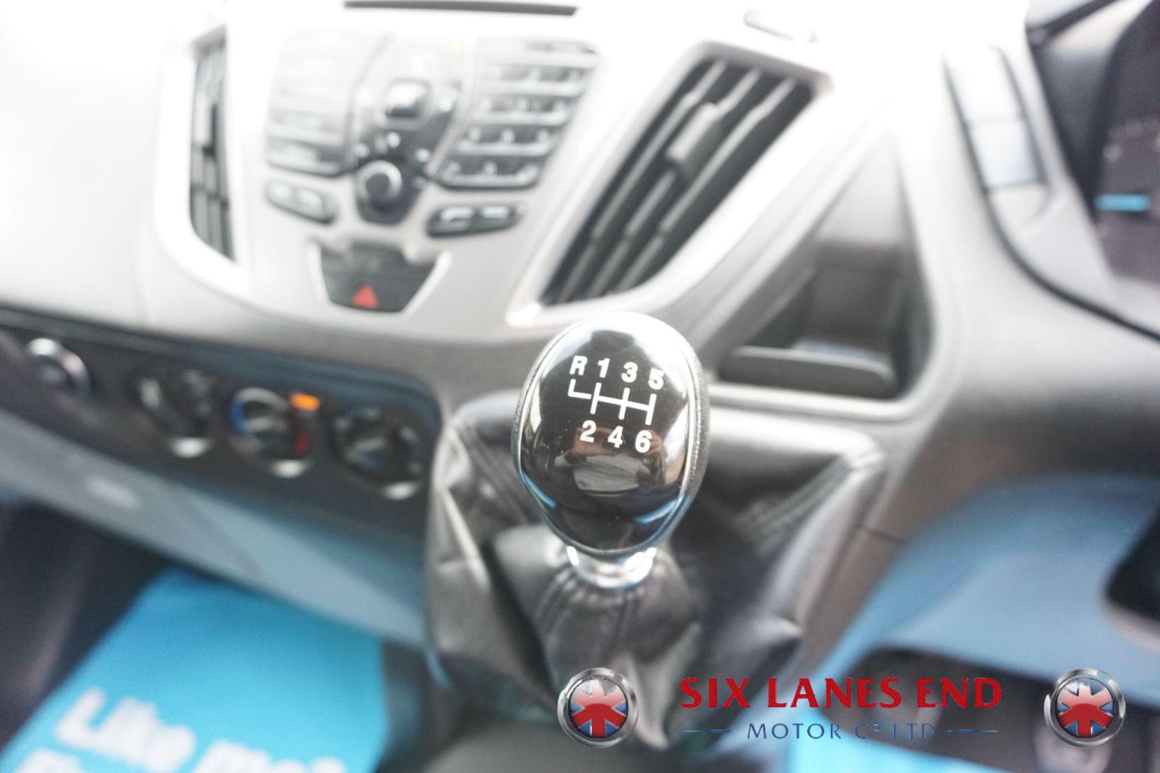 Ford Transit Custom 2.0 TDCi 290 Trend Panel Van 5dr Diesel Manual L1 H1 (163 g/km, 128 bhp)