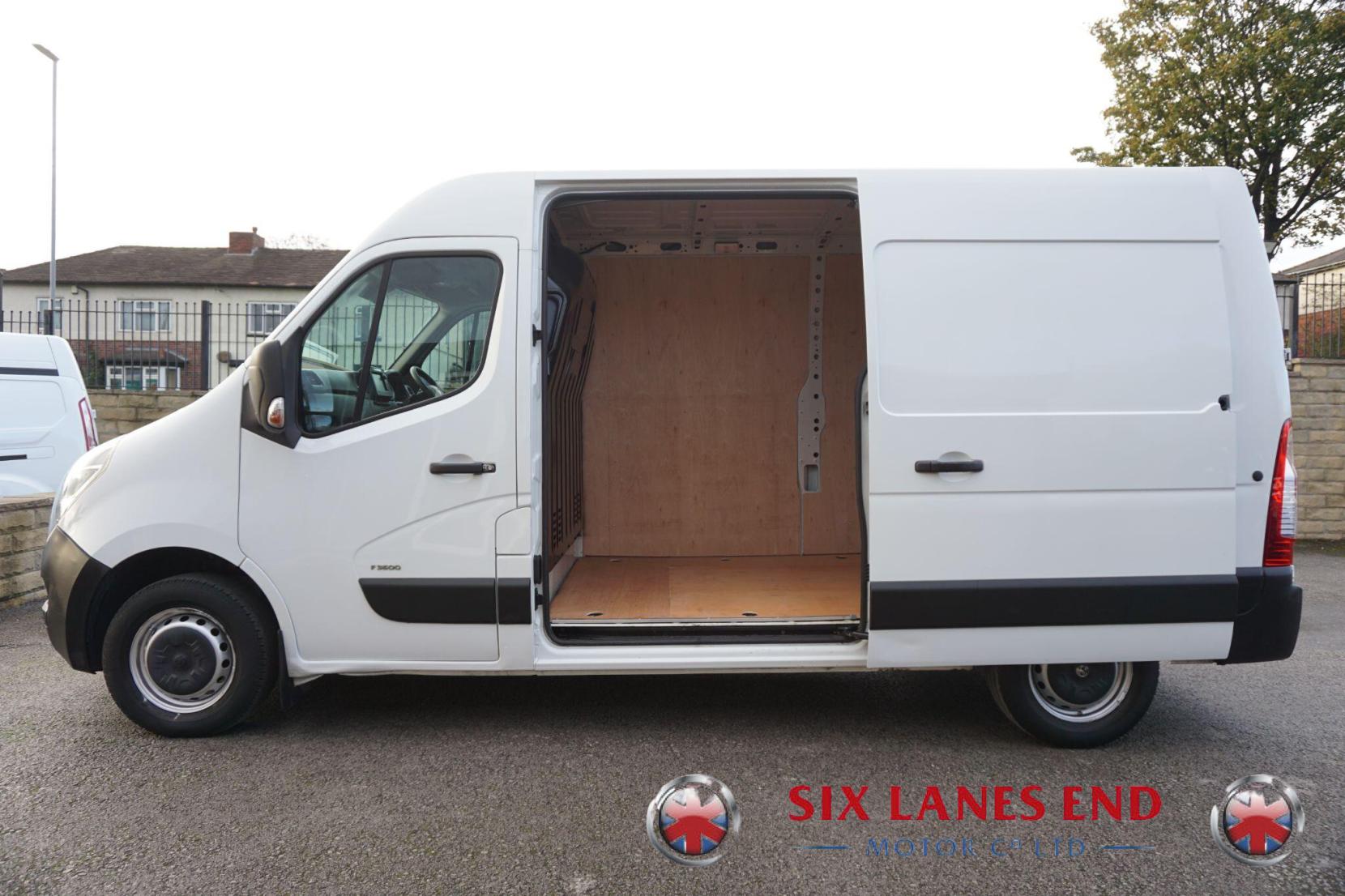 Vauxhall Movano 2.3 CDTi 3500 BiTurbo Edition Panel Van 5dr Diesel Manual FWD L2 H2 Euro 6 (135 ps)