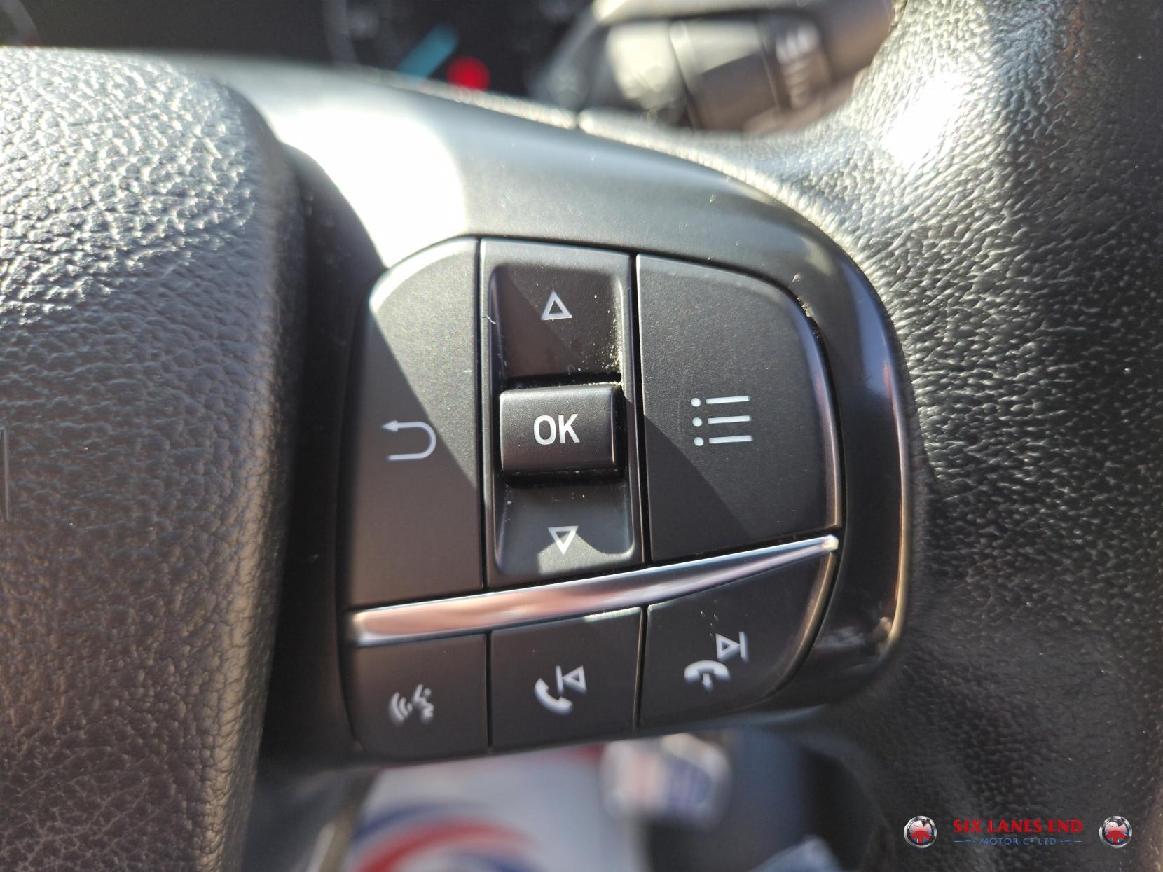 Ford Transit Custom 2.0 300 EcoBlue Limited Panel Van 5dr Diesel Manual L2 H1 Euro 6 (s/s) (130 ps)