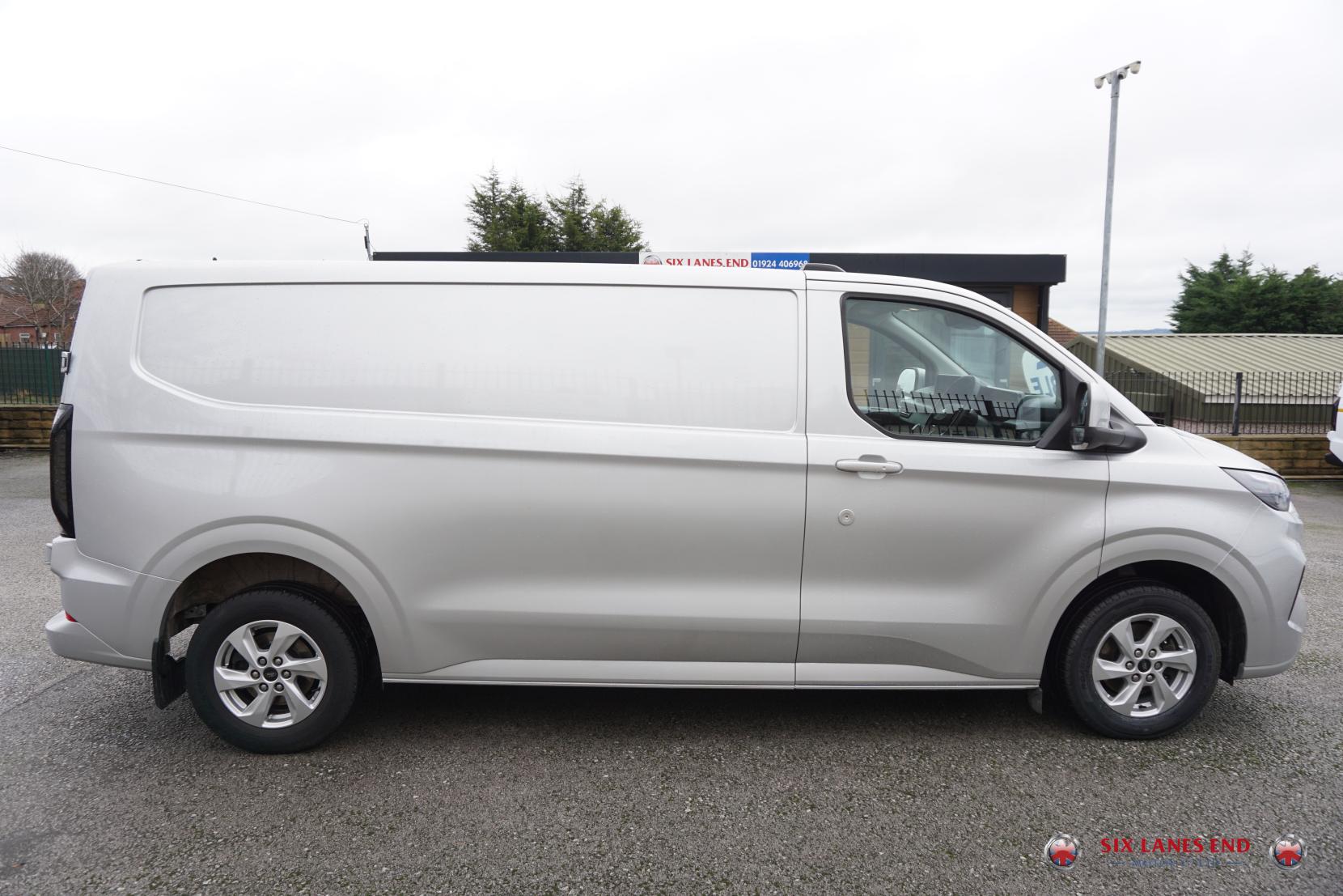 Ford Transit Custom 2.0 300 EcoBlue Limited Panel Van 5dr Diesel Manual L2 H1 Euro 6 (s/s) (136 ps)
