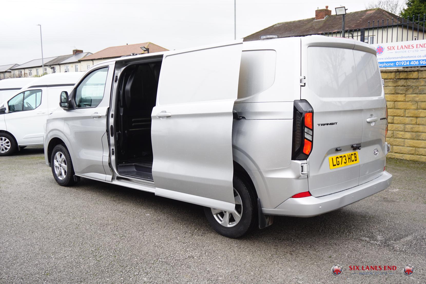 Ford Transit Custom 2.0 300 EcoBlue Limited Panel Van 5dr Diesel Manual L2 H1 Euro 6 (s/s) (136 ps)