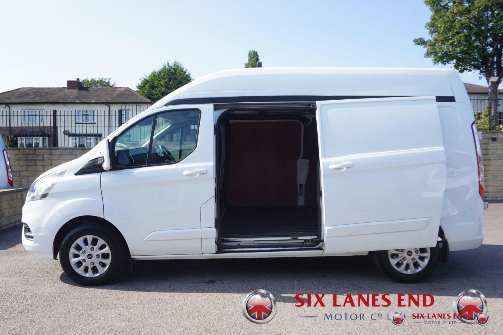 Ford Transit Custom 2.0 300 EcoBlue MHEV Limited Panel Van 5dr Diesel Manual L2 H2 Euro 6 (s/s) (130 ps)