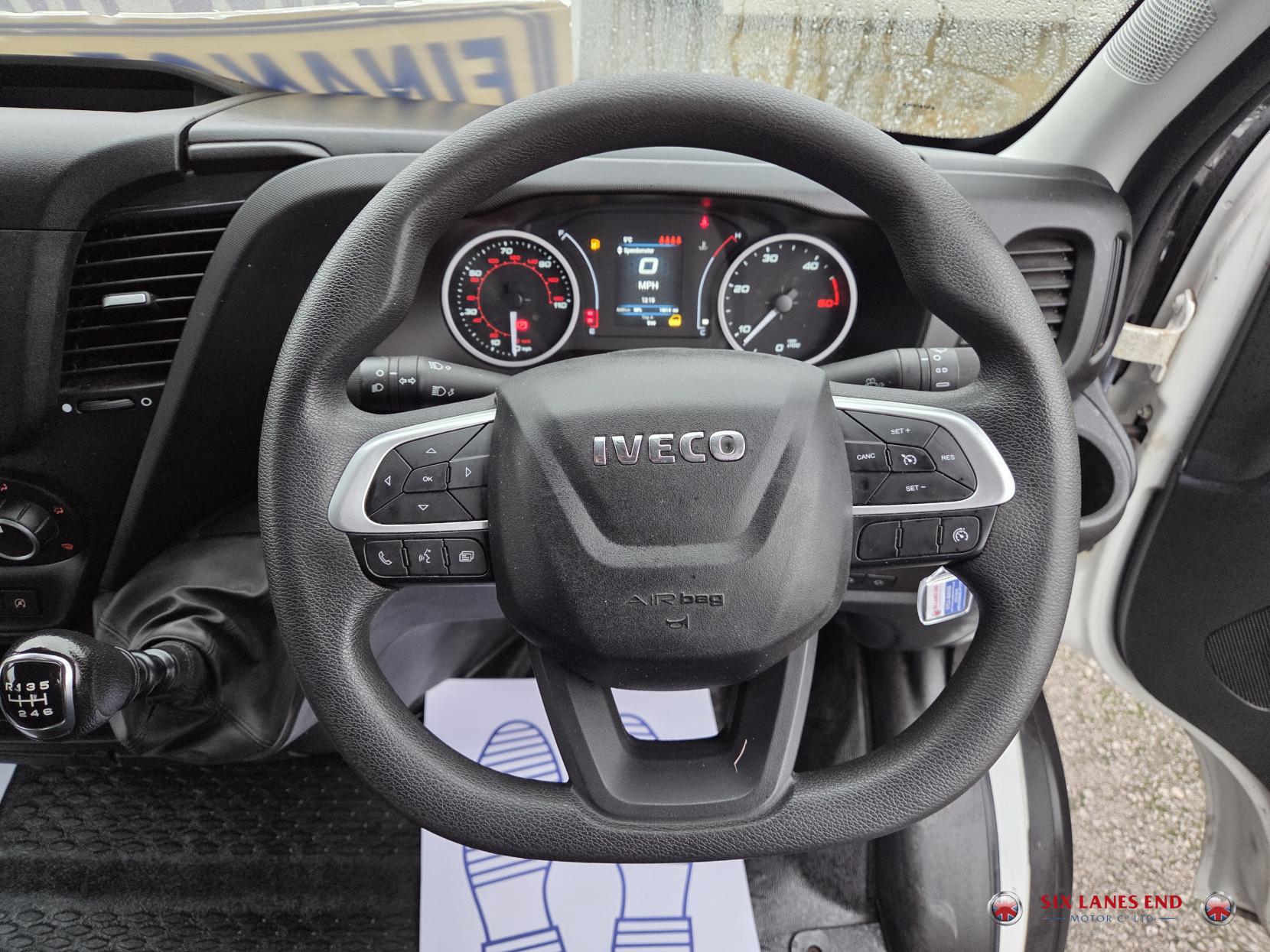 Iveco Daily 2.3D HPI 14V 35C 3750 Tipper Double Cab 4dr Diesel Manual L3 Euro 6 (s/s) (DRW) (136 ps)