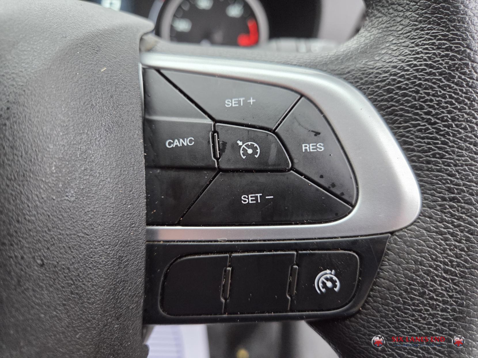 Iveco Daily 2.3D HPI 14V 35C 3750 Tipper Double Cab 4dr Diesel Manual L3 Euro 6 (s/s) (DRW) (136 ps)