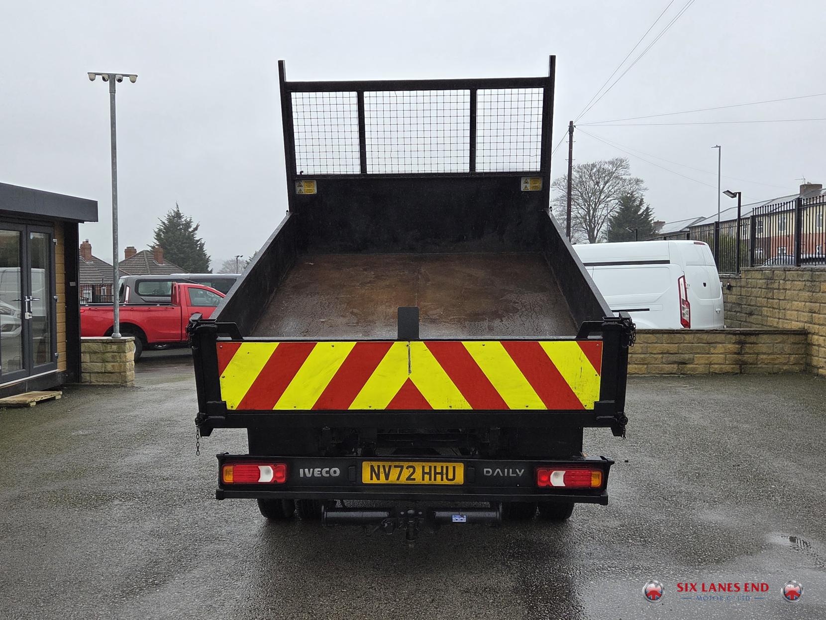 Iveco Daily 2.3D HPI 14V 35C 3750 Tipper Double Cab 4dr Diesel Manual L3 Euro 6 (s/s) (DRW) (136 ps)