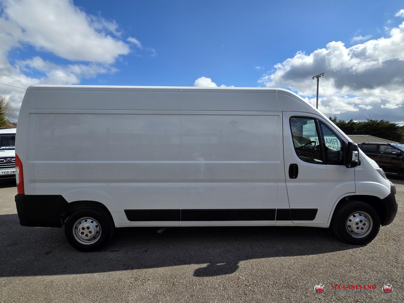 Citroen Relay 2.2 BlueHDi 35 Enterprise Panel Van 5dr Diesel Manual L3 High Roof Euro 6 (s/s) (140 ps)