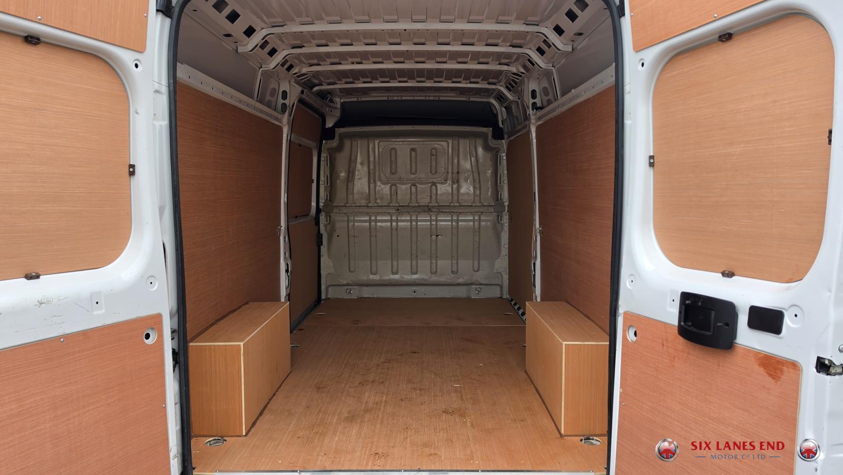Citroen Relay 2.2 BlueHDi 35 Enterprise Panel Van 5dr Diesel Manual L3 High Roof Euro 6 (s/s) (140 ps)