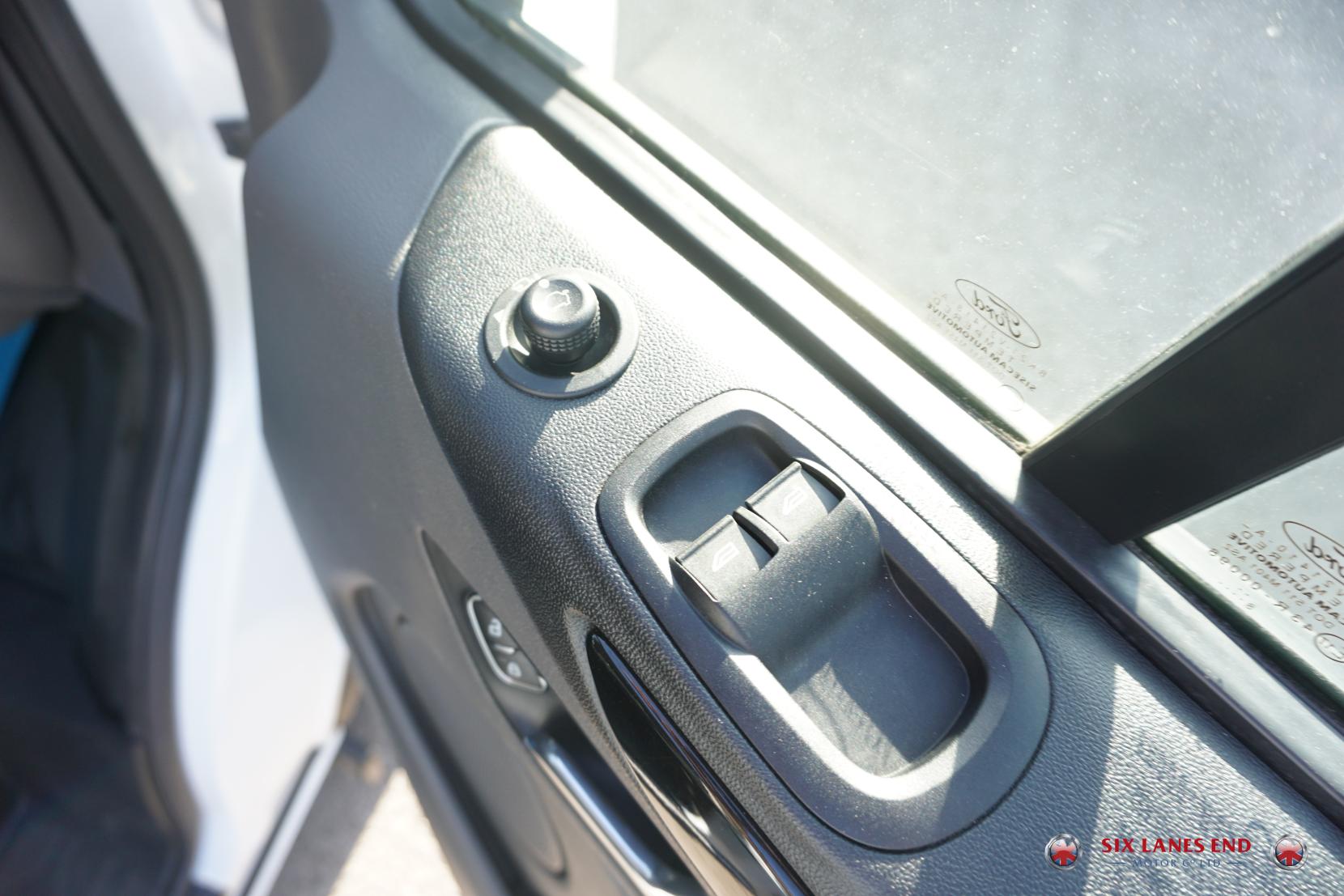 Ford Transit Custom 2.0 300 EcoBlue Limited Panel Van 5dr Diesel Manual L1 H1 Euro 6 (s/s) (130 ps)