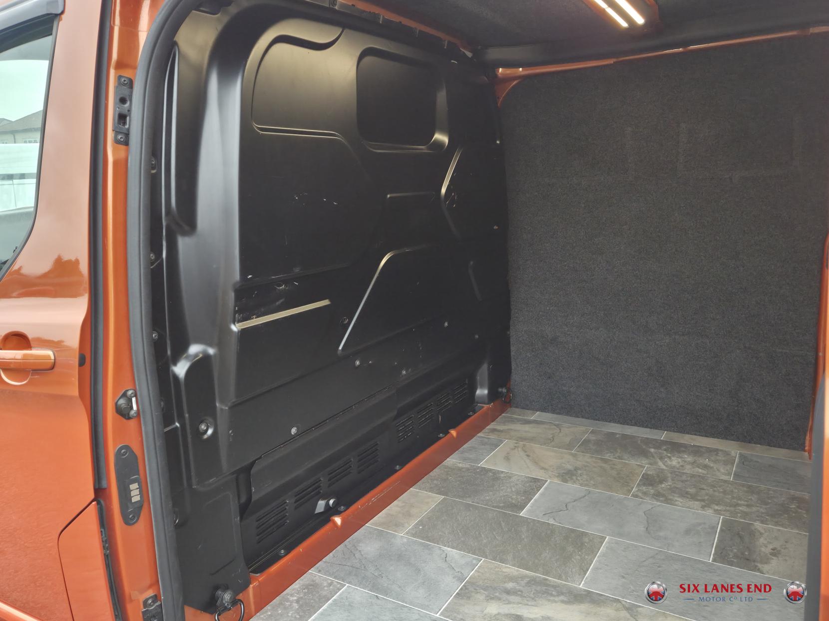 Ford Transit Custom 2.0 320 EcoBlue Limited Panel Van 5dr Diesel Manual L1 H1 Euro 6 (s/s) (130 ps)